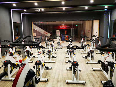 橙子健身俱樂部 打造健康活力的生活方式